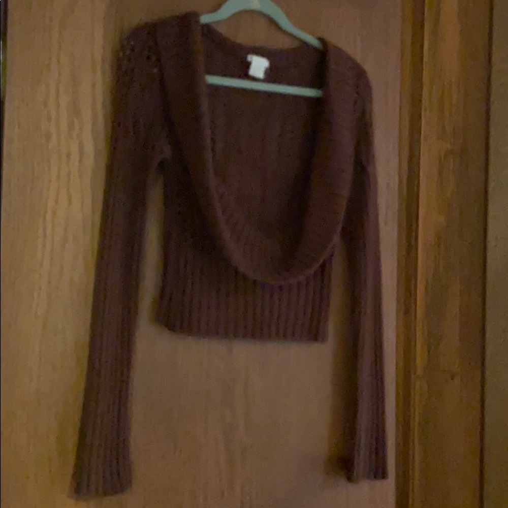 Crop sweater, in excellent shape.